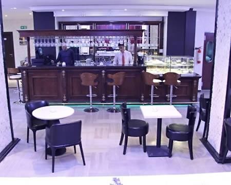 Hotel Beni Hamad Bordj Bou Arreridj Exteriör bild